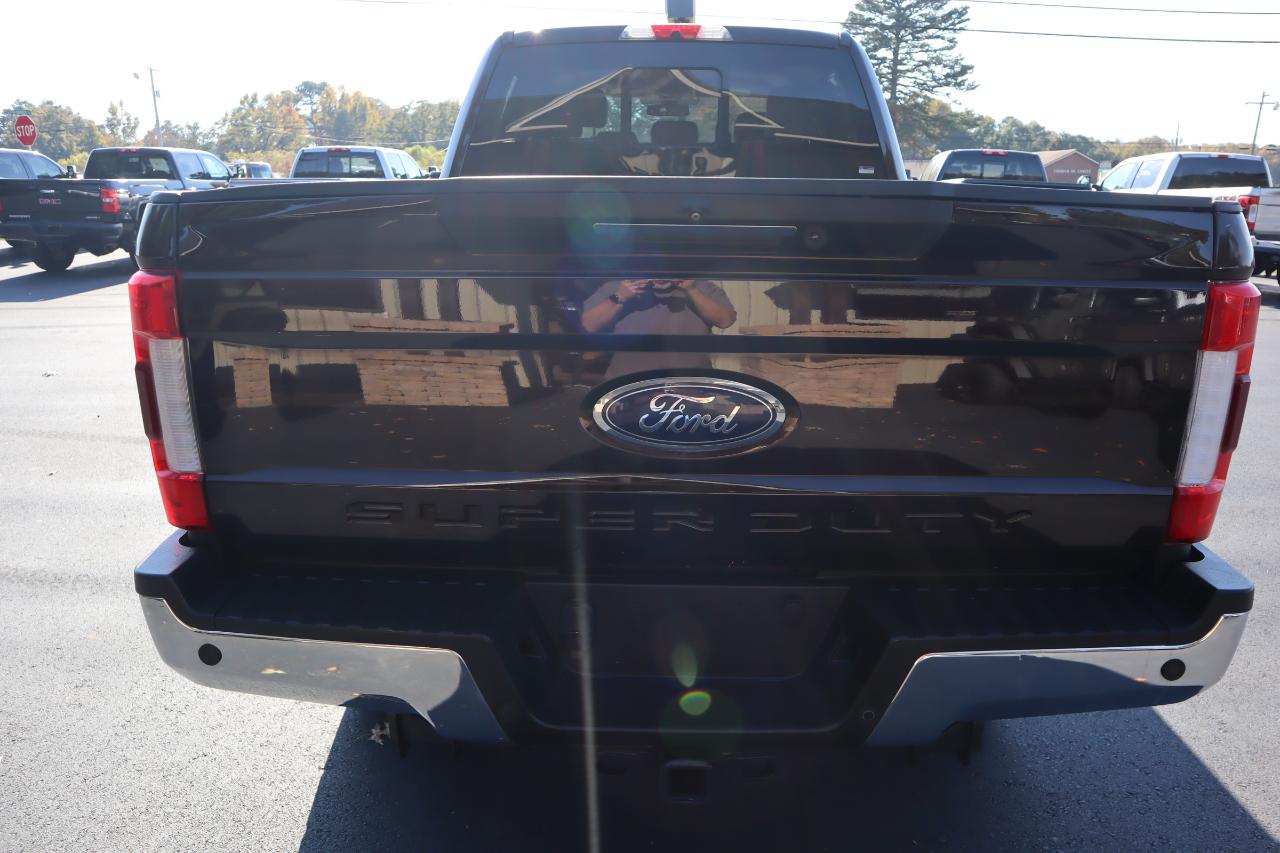 Ford Super Duty F-250 SRW Lariat 4WD Crew Cab 6.75' Box 2019