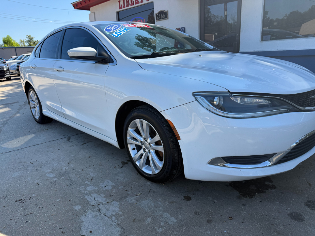 Chrysler 200 4dr Sdn Limited FWD 2015