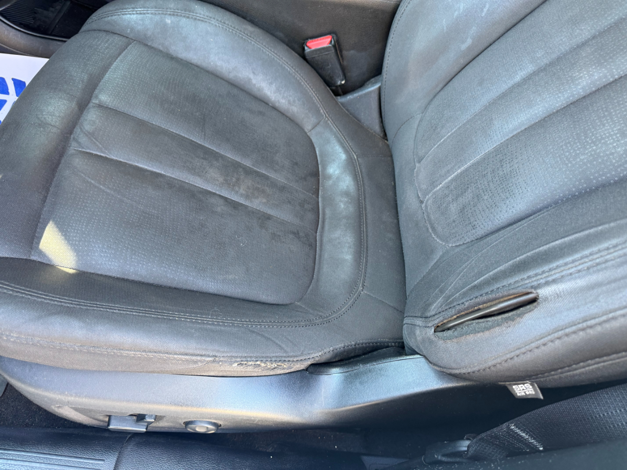 Chrysler 200 4dr Sdn Limited FWD 2015