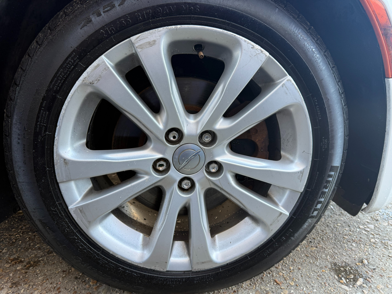 Chrysler 200 4dr Sdn Limited FWD 2015