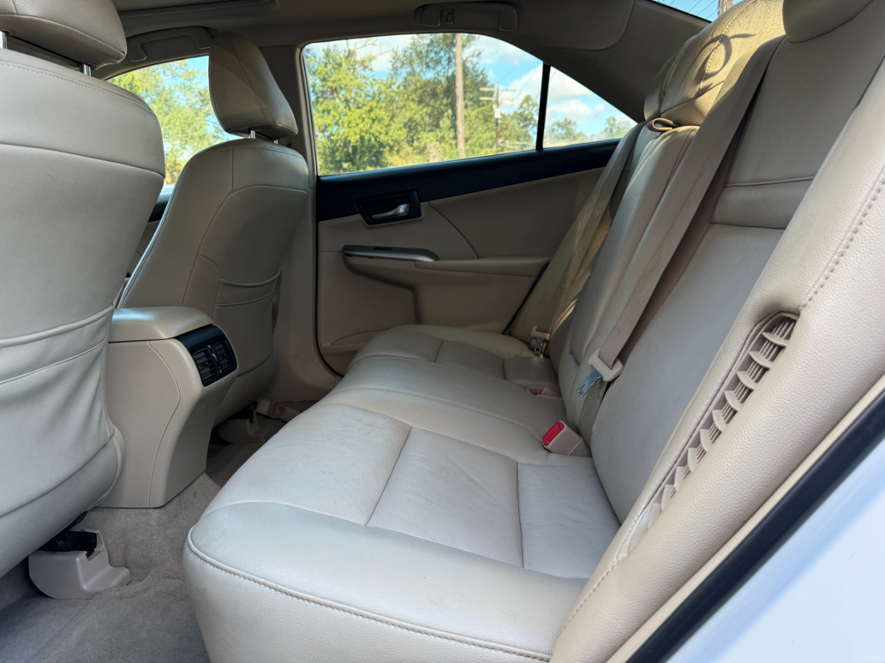 Toyota Camry Hybrid 4dr Sdn XLE (Natl) 2013