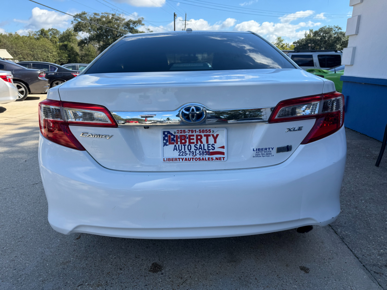 Toyota Camry Hybrid 4dr Sdn XLE (Natl) 2013