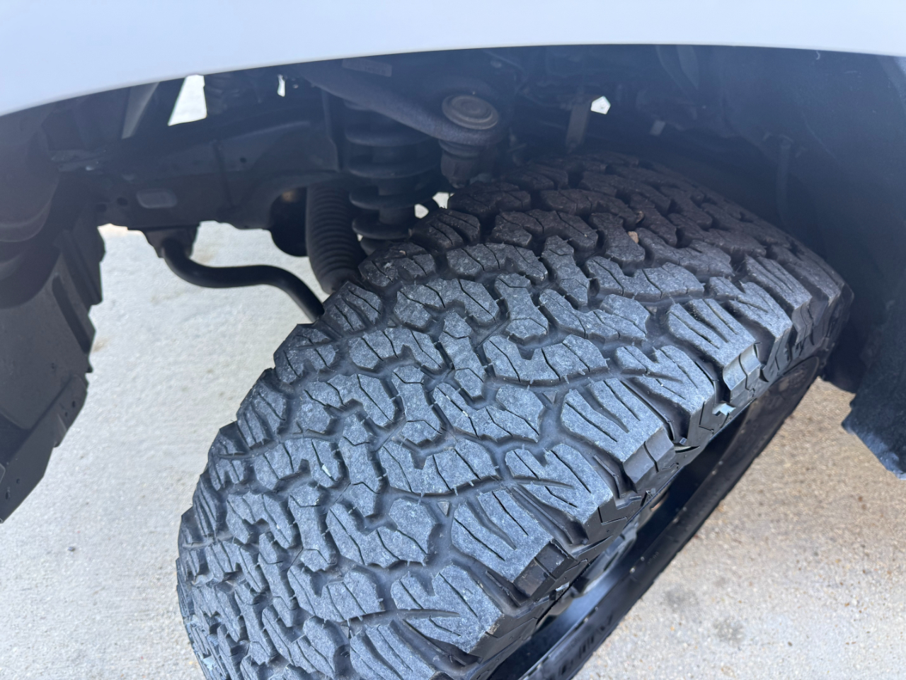 Toyota Tundra 2WD Truck Double Cab 4.6L V8 6-Spd AT SR5 (Natl) 2014