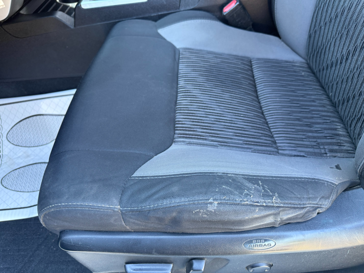 Toyota Tundra 2WD Truck Double Cab 4.6L V8 6-Spd AT SR5 (Natl) 2014