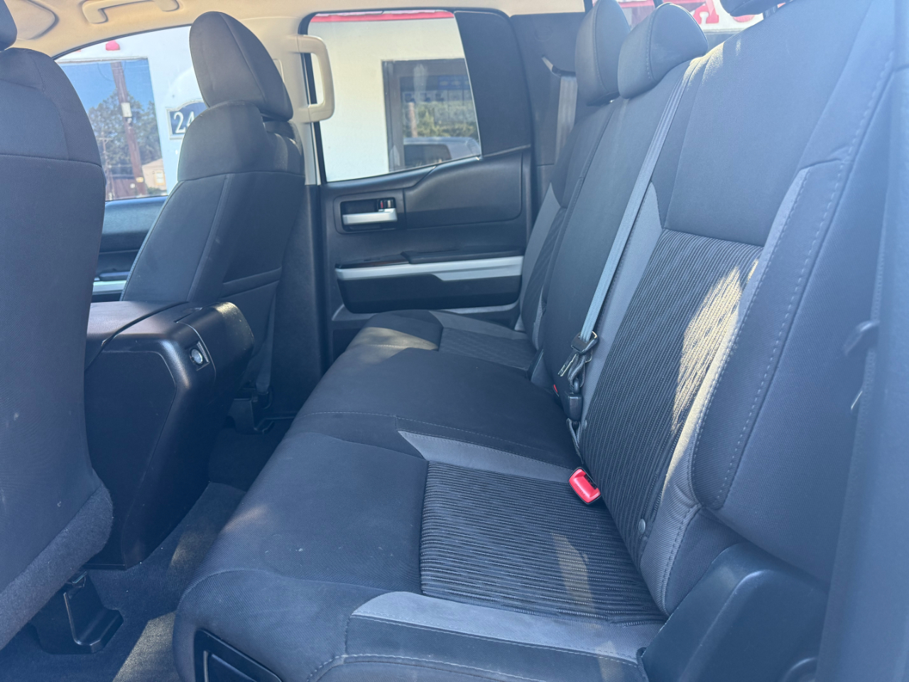 Toyota Tundra 2WD Truck Double Cab 4.6L V8 6-Spd AT SR5 (Natl) 2014