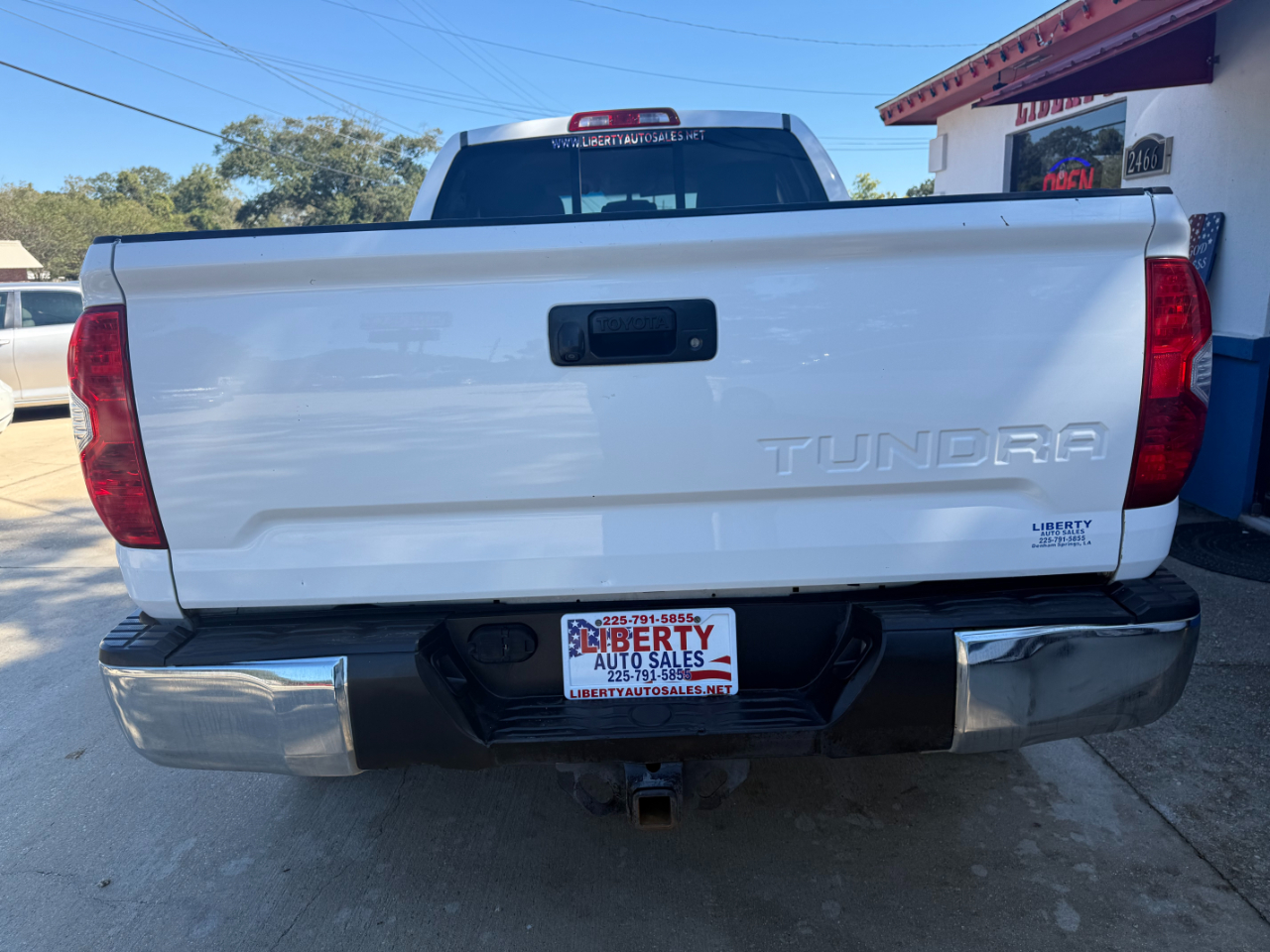 Toyota Tundra 2WD Truck Double Cab 4.6L V8 6-Spd AT SR5 (Natl) 2014