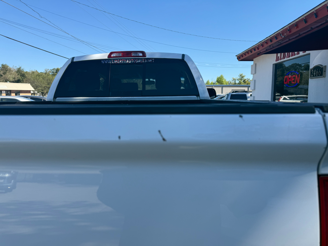 Toyota Tundra 2WD Truck Double Cab 4.6L V8 6-Spd AT SR5 (Natl) 2014