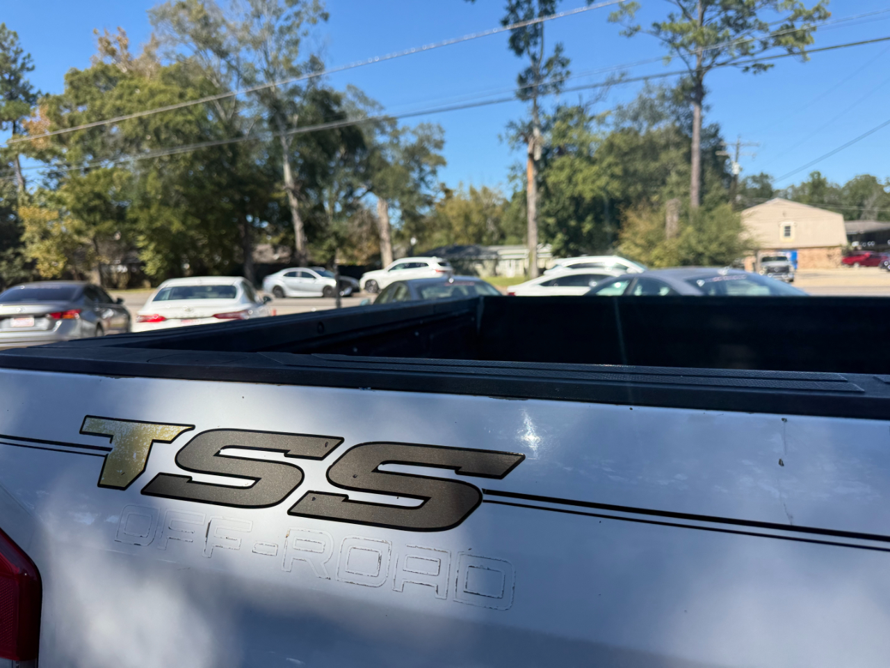 Toyota Tundra 2WD Truck Double Cab 4.6L V8 6-Spd AT SR5 (Natl) 2014