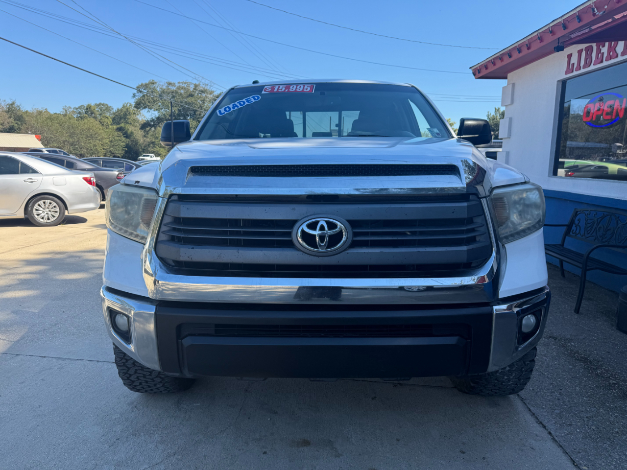 Toyota Tundra 2WD Truck Double Cab 4.6L V8 6-Spd AT SR5 (Natl) 2014