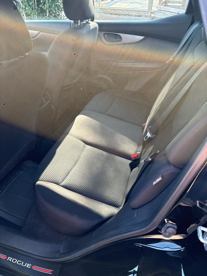 Nissan Rogue Sport S 2021