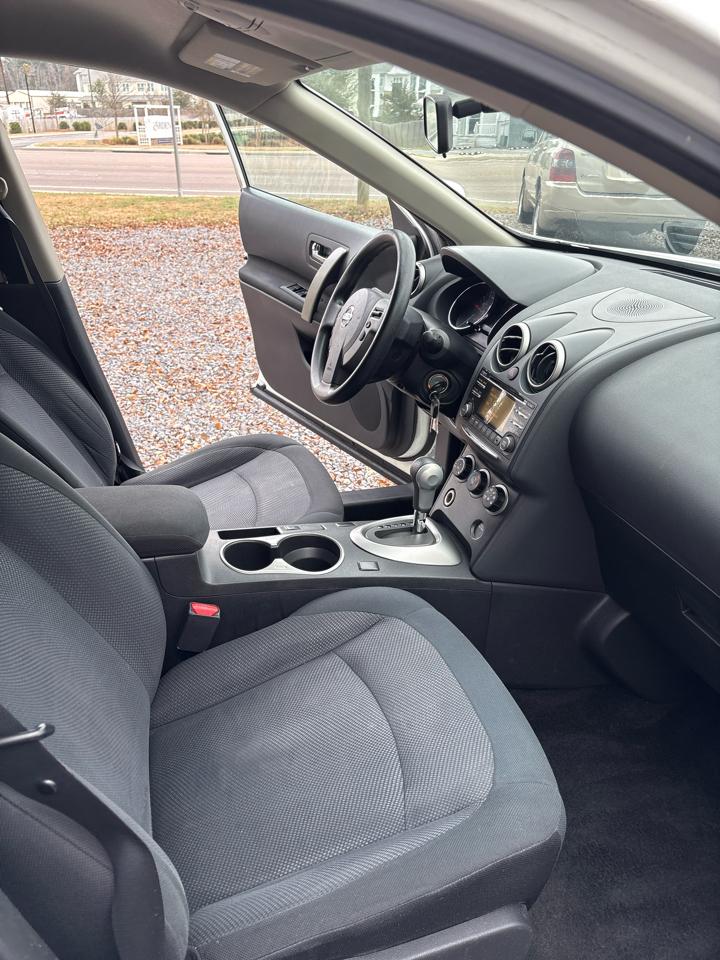 Nissan Rogue S 2WD 2013