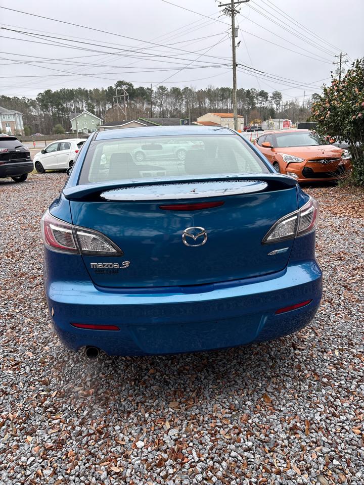Mazda MAZDA3 i Touring 4-door 2012