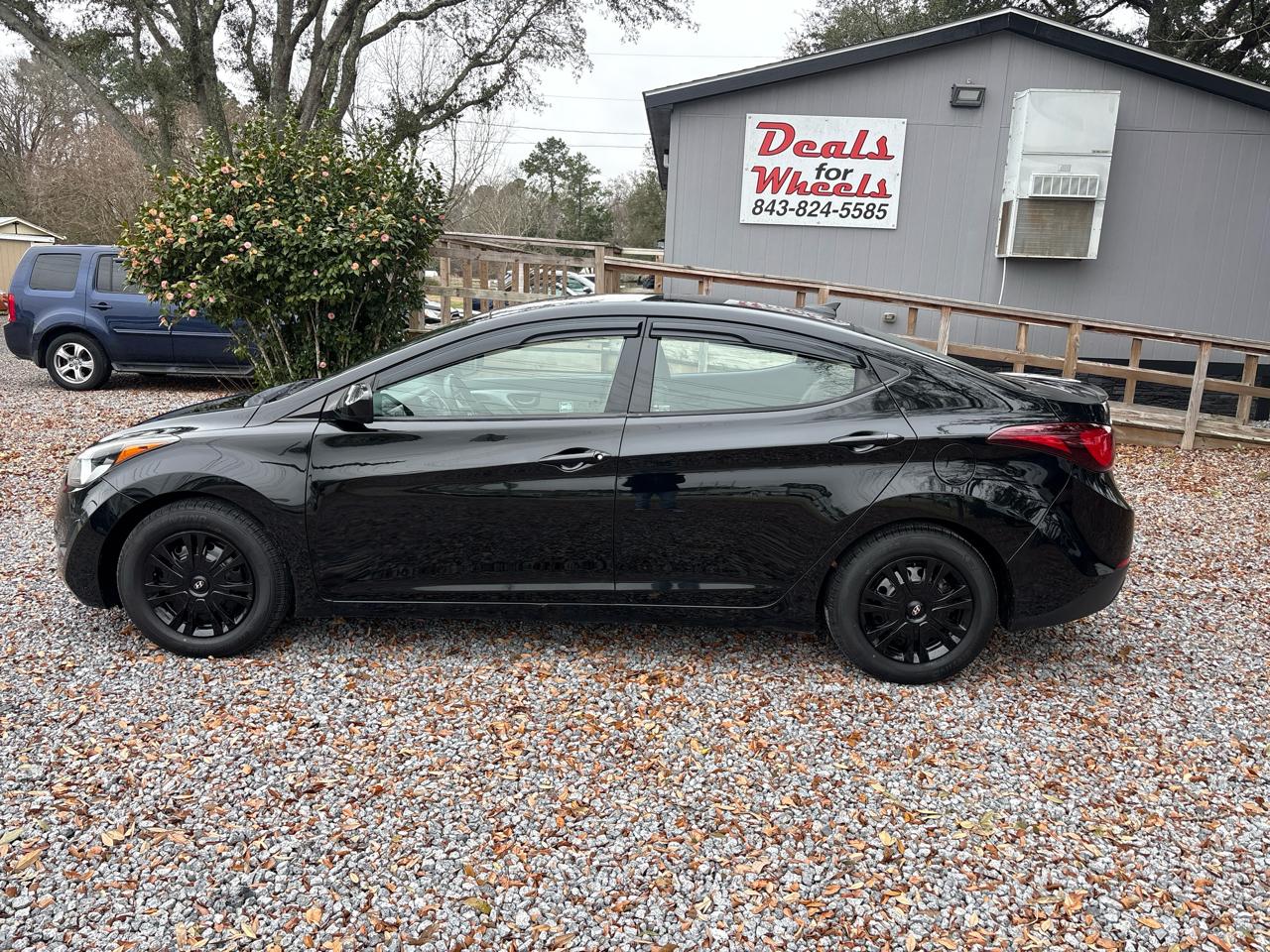 Hyundai Elantra SE 6AT 2016