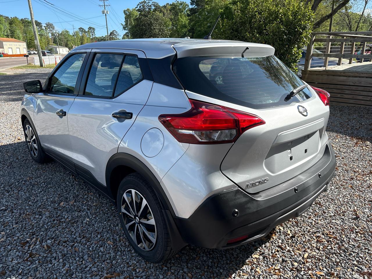 Nissan Kicks S 2020