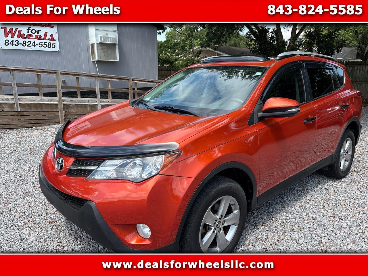 Toyota RAV4 XLE FWD 2015