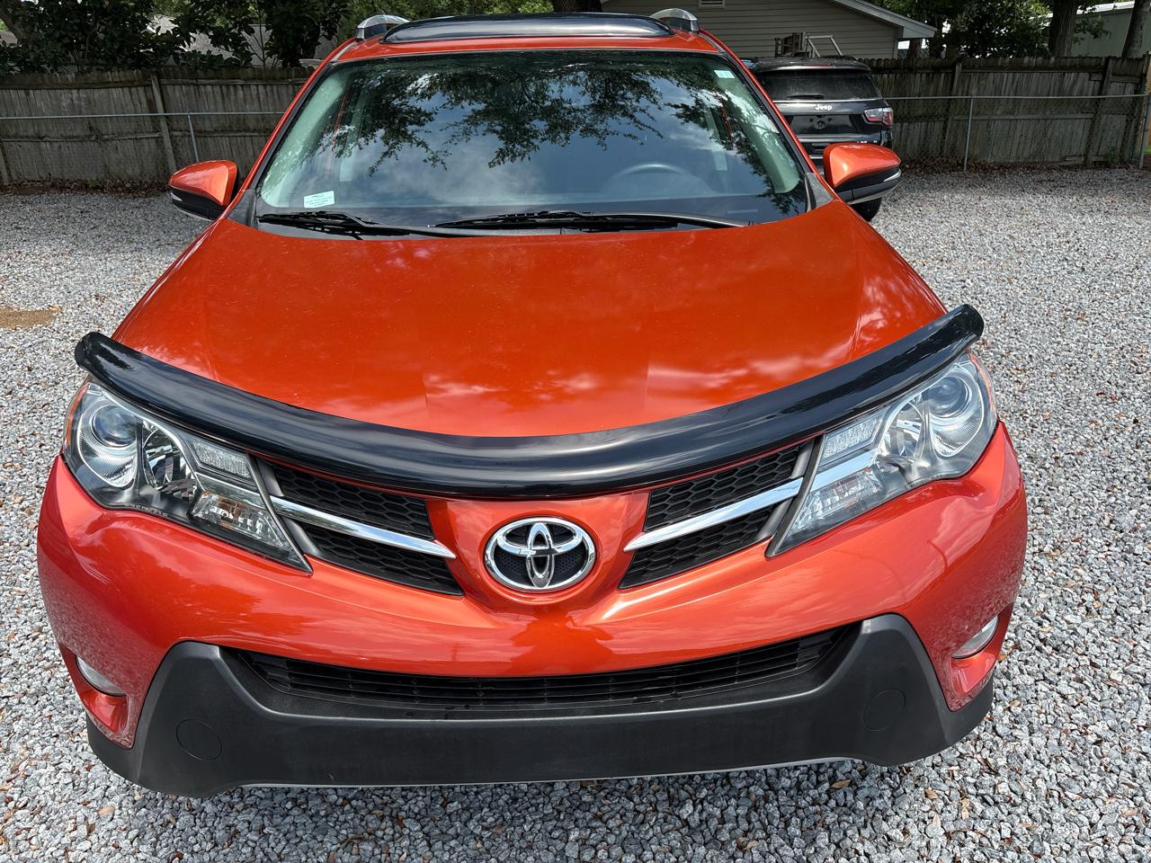 Toyota RAV4 XLE FWD 2015