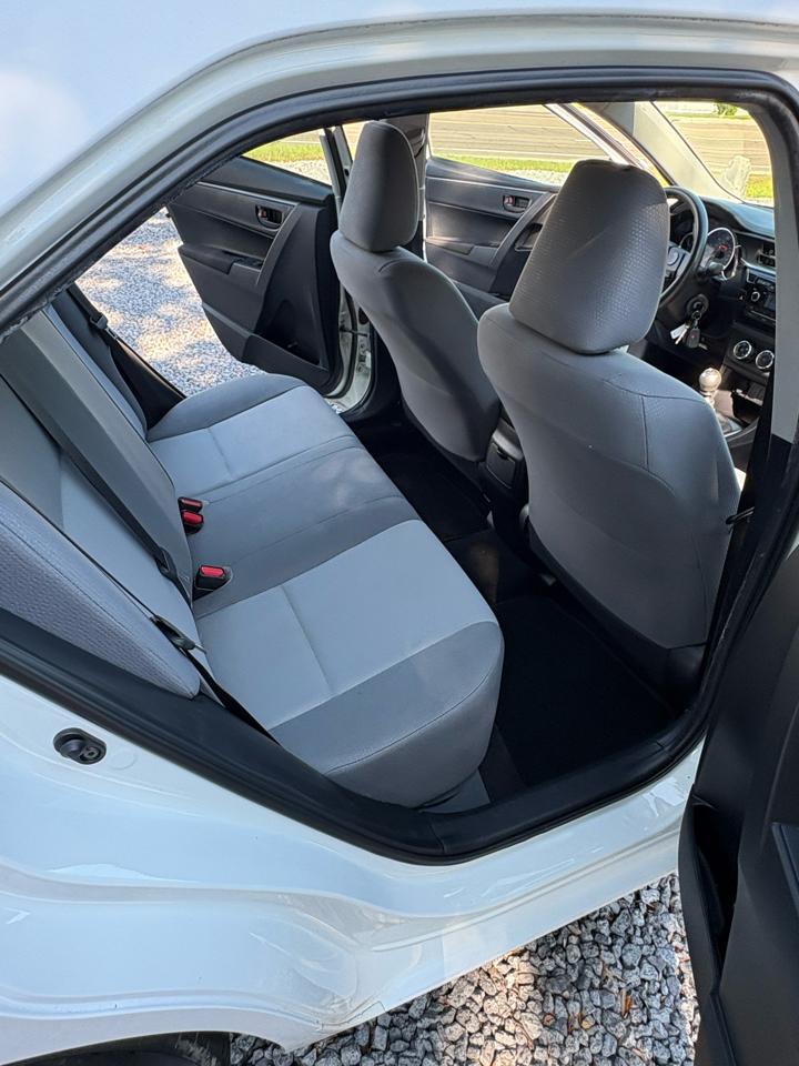 Toyota Corolla 4dr Sdn Auto L (Natl) 2015