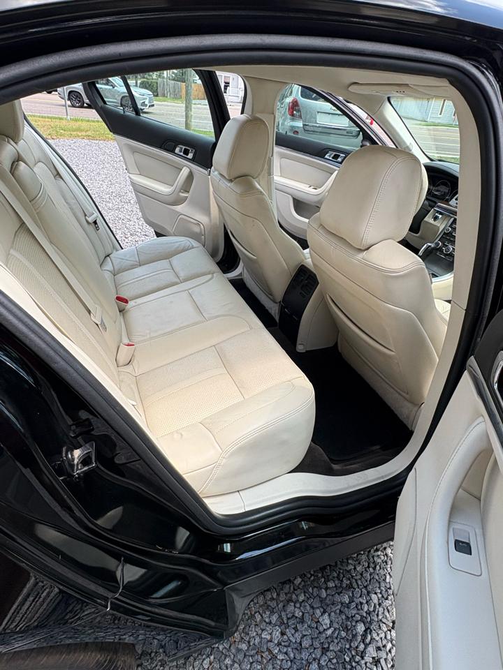 Lincoln MKS 3.7L FWD 2012