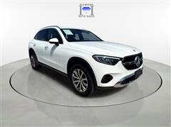 2024 Mercedes-Benz GLC  2024 Mercedes-Benz GLC