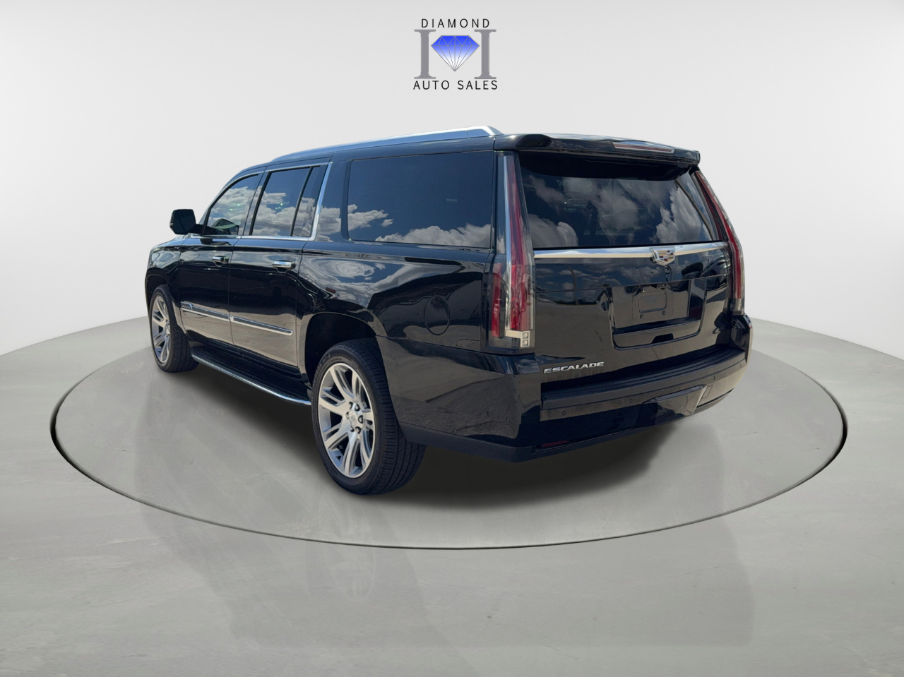 Cadillac Escalade ESV 4WD 4dr Luxury 2017