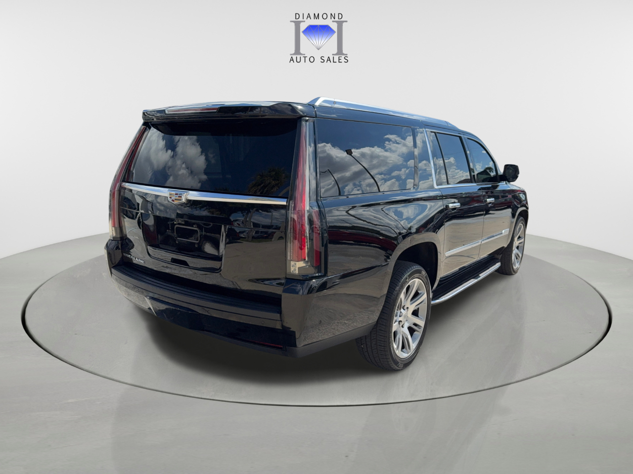 Cadillac Escalade ESV 4WD 4dr Luxury 2017