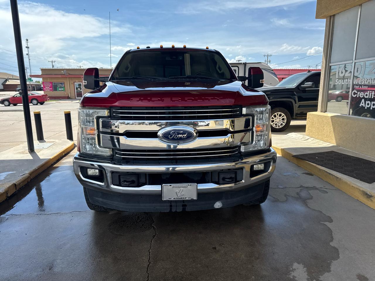 Ford 1 Ton Trucks Crew Cab Styleside 168" WB 4WD 2017