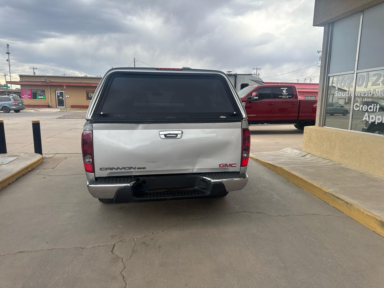 GMC Canyon SLE Crew Cab 2WD 2012
