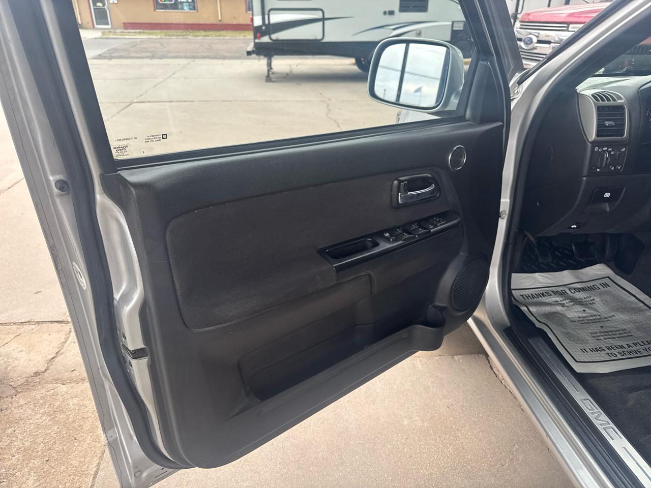 GMC Canyon SLE Crew Cab 2WD 2012