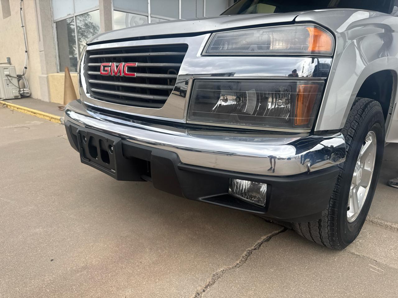 GMC Canyon SLE Crew Cab 2WD 2012
