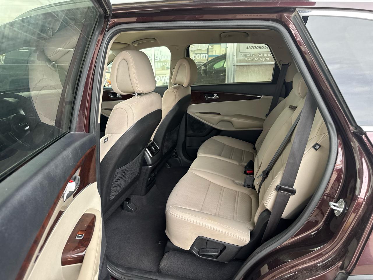 Kia Sorento LX V6 AWD 2016