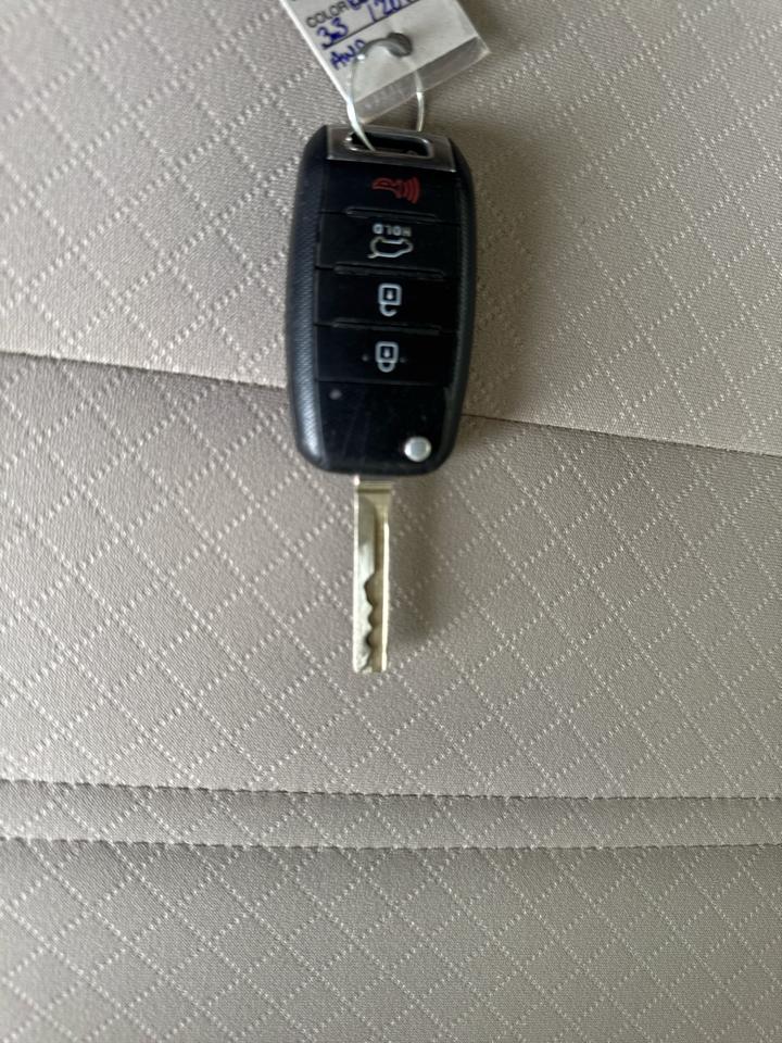 Kia Sorento LX V6 AWD 2016