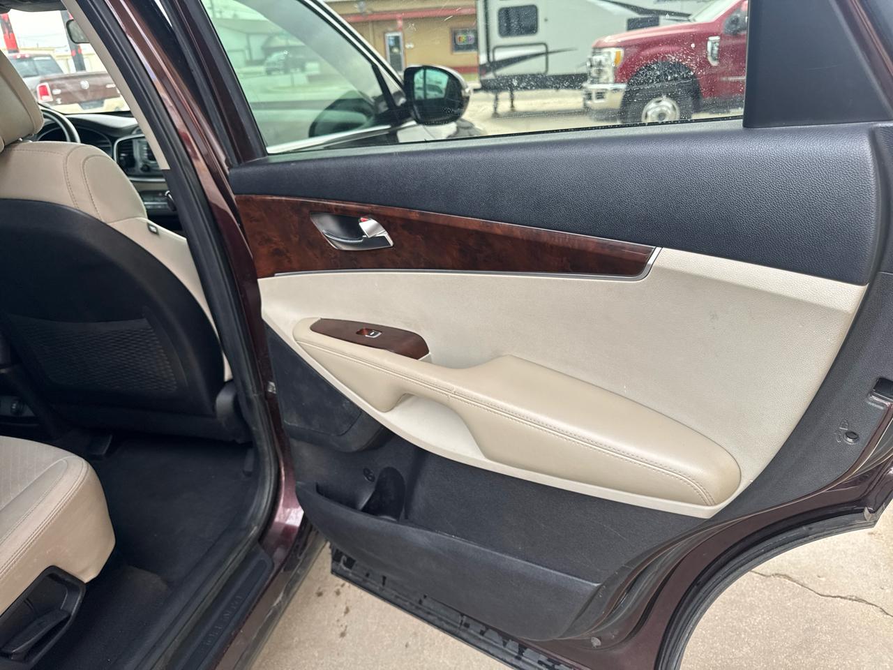 Kia Sorento LX V6 AWD 2016