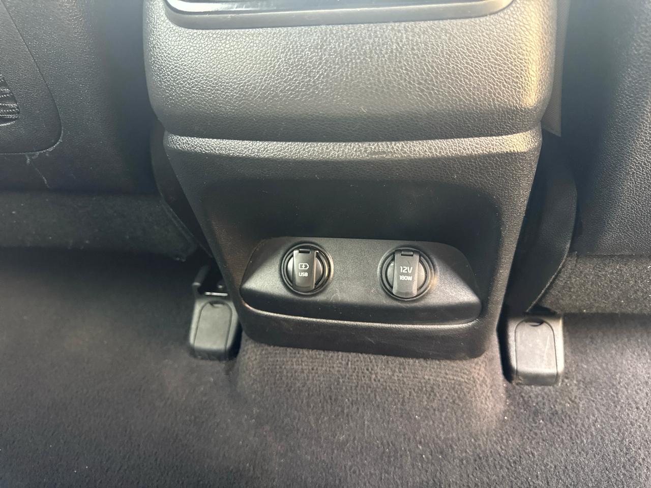 Kia Sorento LX V6 AWD 2016