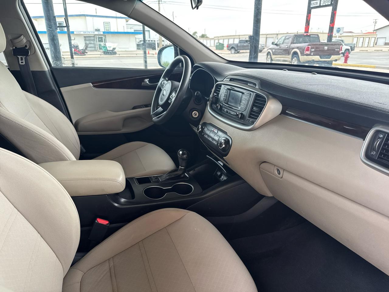 Kia Sorento LX V6 AWD 2016