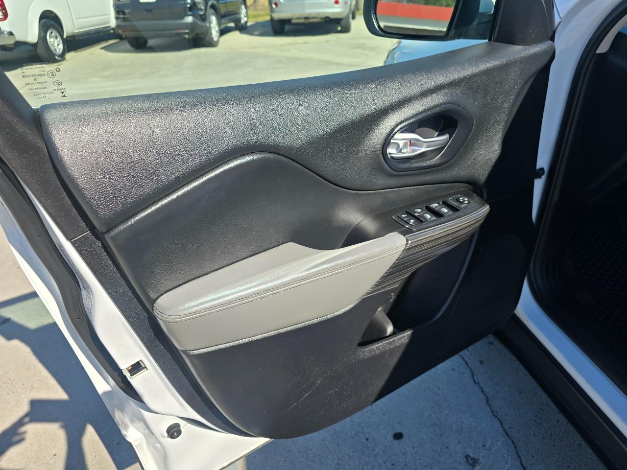 Jeep Cherokee 4WD 4dr Limited 2014