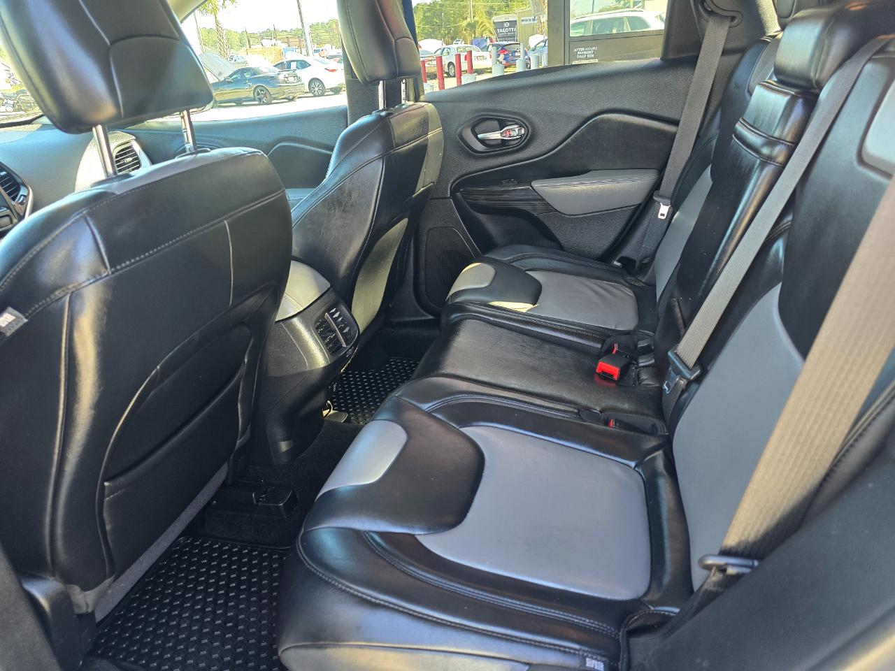 Jeep Cherokee 4WD 4dr Limited 2014