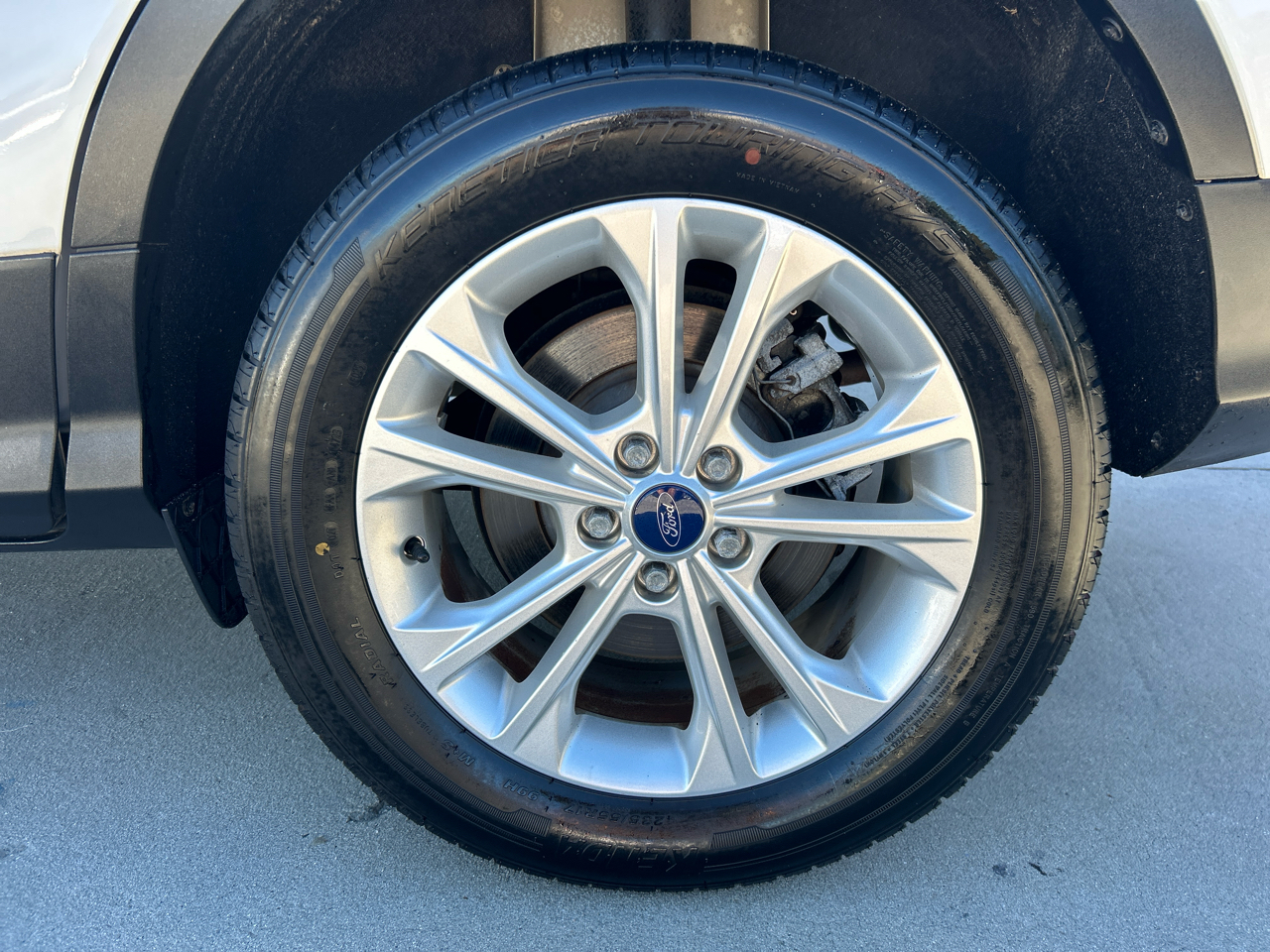 Ford Escape SE FWD 2017 Ford Escape SE FWD 2017