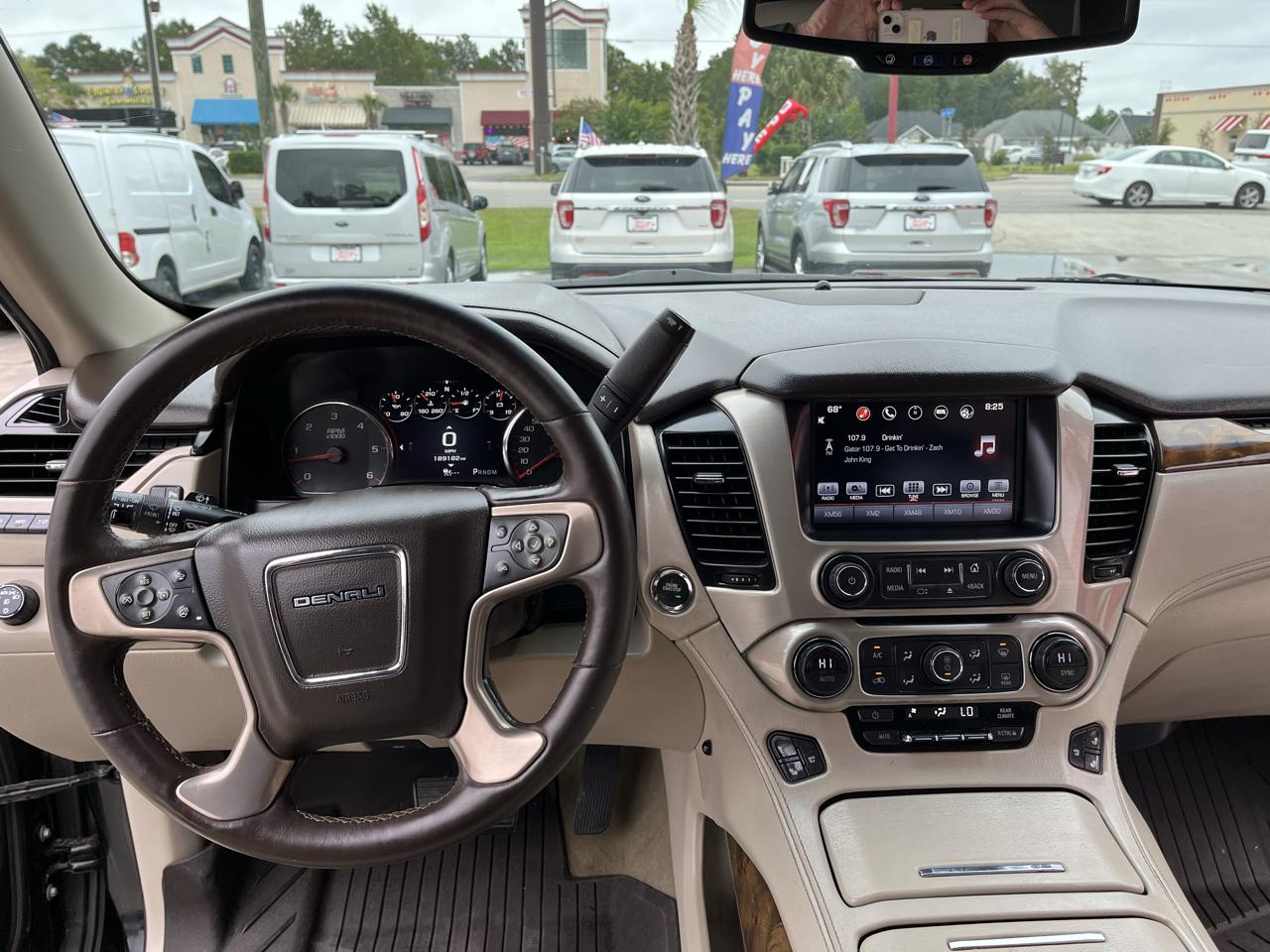 GMC Yukon XL photo 17