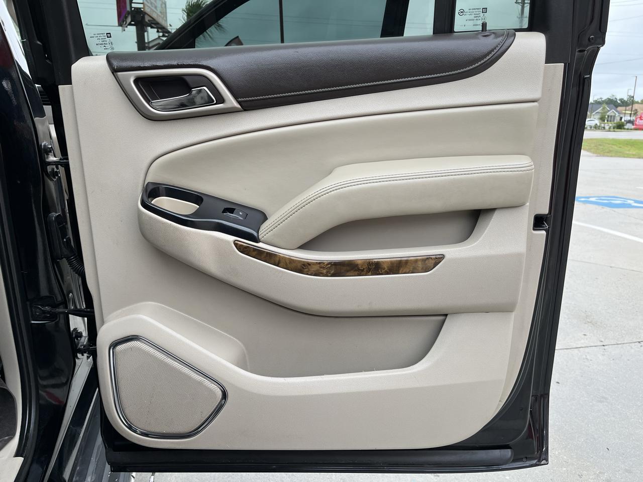 GMC Yukon XL photo 24