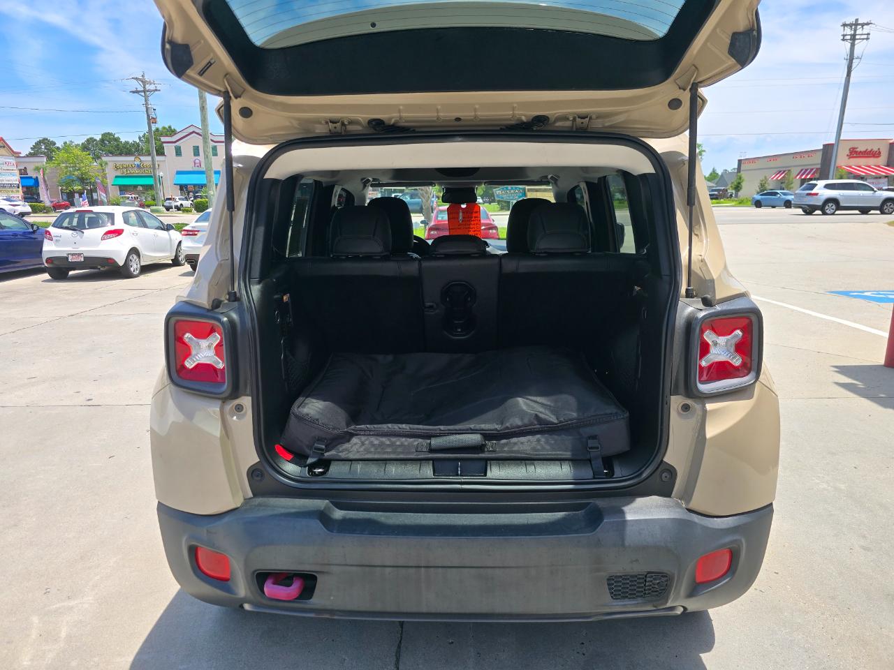 Jeep Renegade Deserthawk 4x4 2017