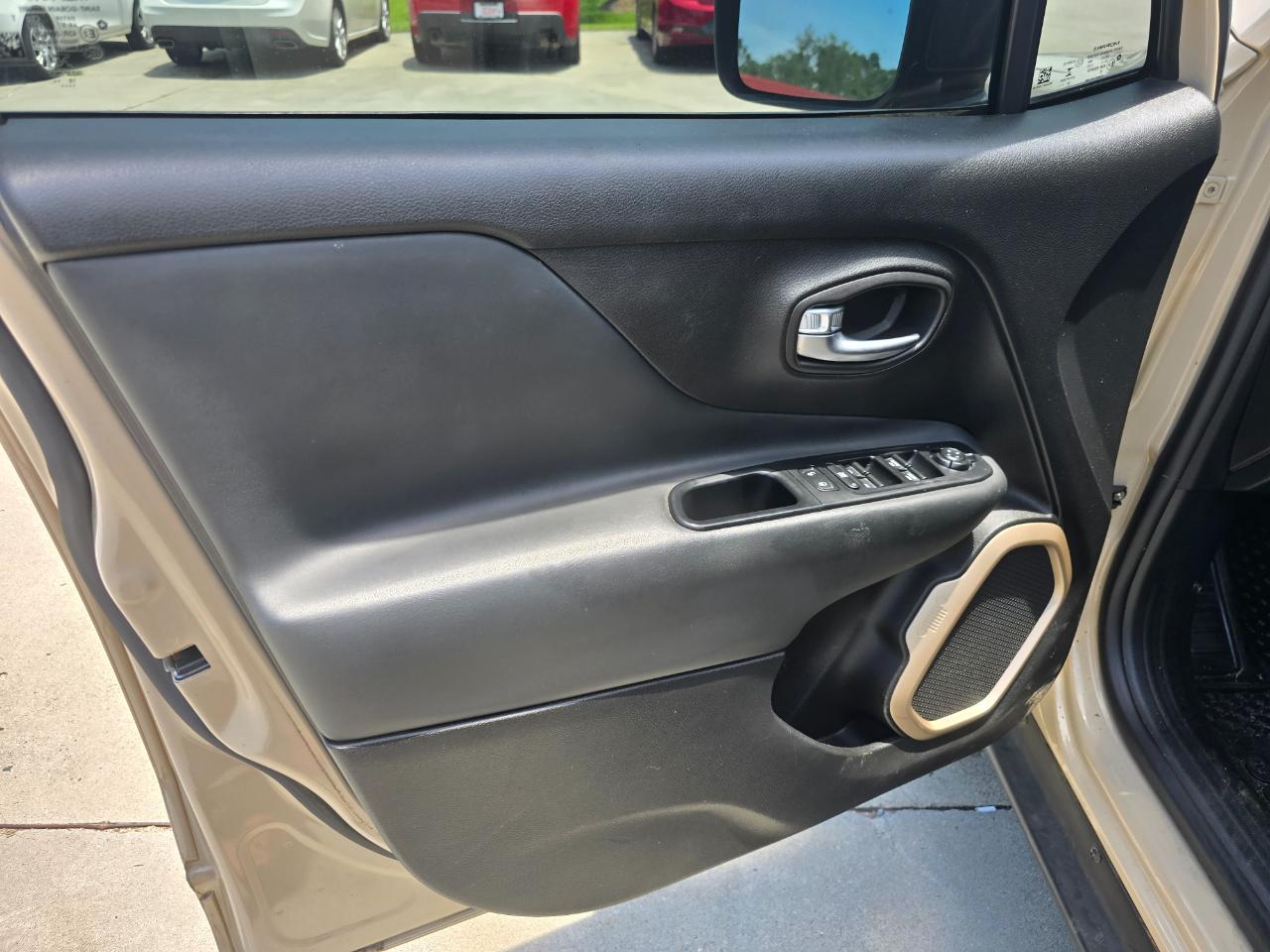 Jeep Renegade Deserthawk 4x4 2017
