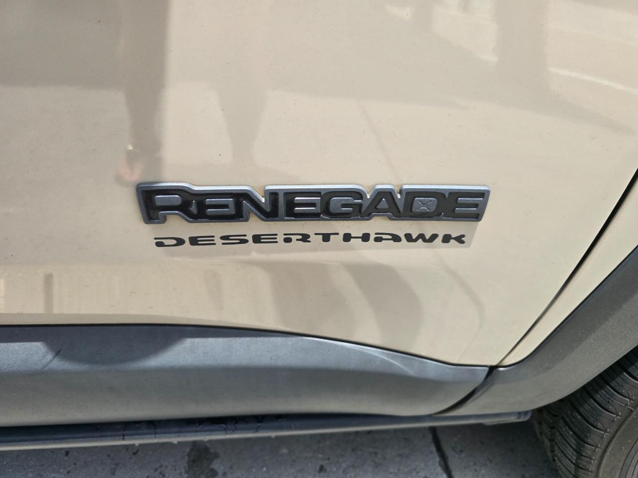 Jeep Renegade Deserthawk 4x4 2017