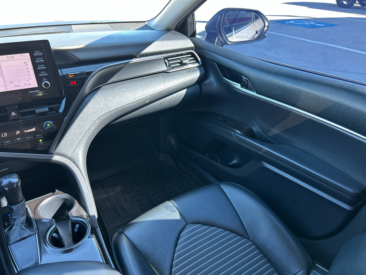 Toyota Camry SE Nightshade Auto (Natl) 2021 Toyota Camry SE Nightshade Auto (Natl) 2021