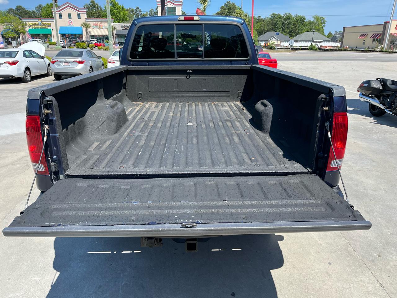 Ford Super Duty F-250 Supercab 142" XL 4WD 2001