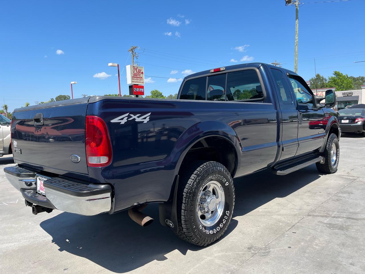 Ford Super Duty F-250 Supercab 142" XL 4WD 2001