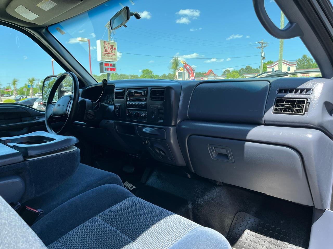 Ford Super Duty F-250 Supercab 142" XL 4WD 2001