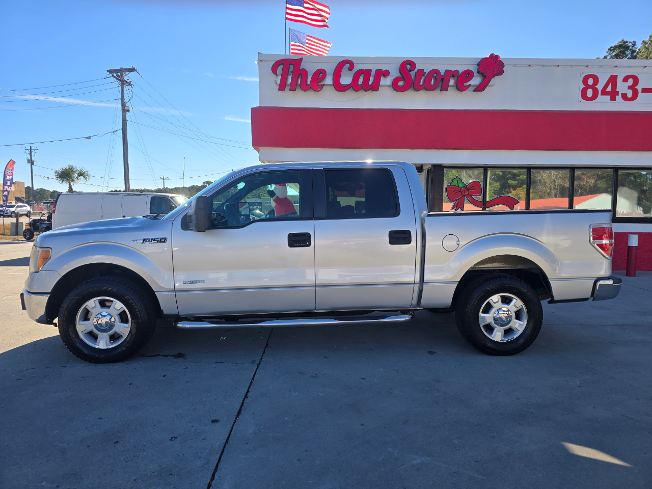 Ford F-150 2WD SuperCrew 145" XLT 2011