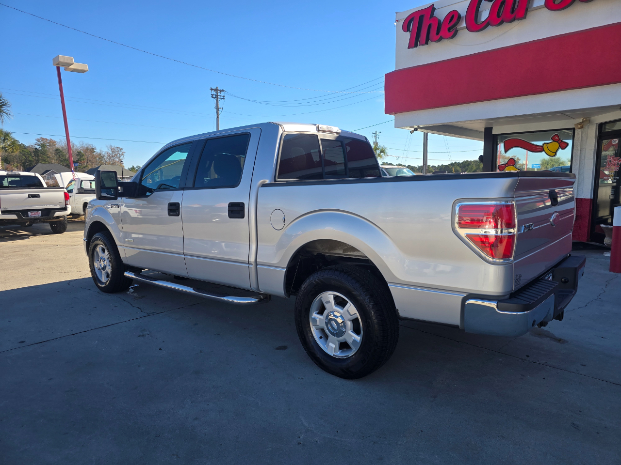Ford F-150 2WD SuperCrew 145" XLT 2011