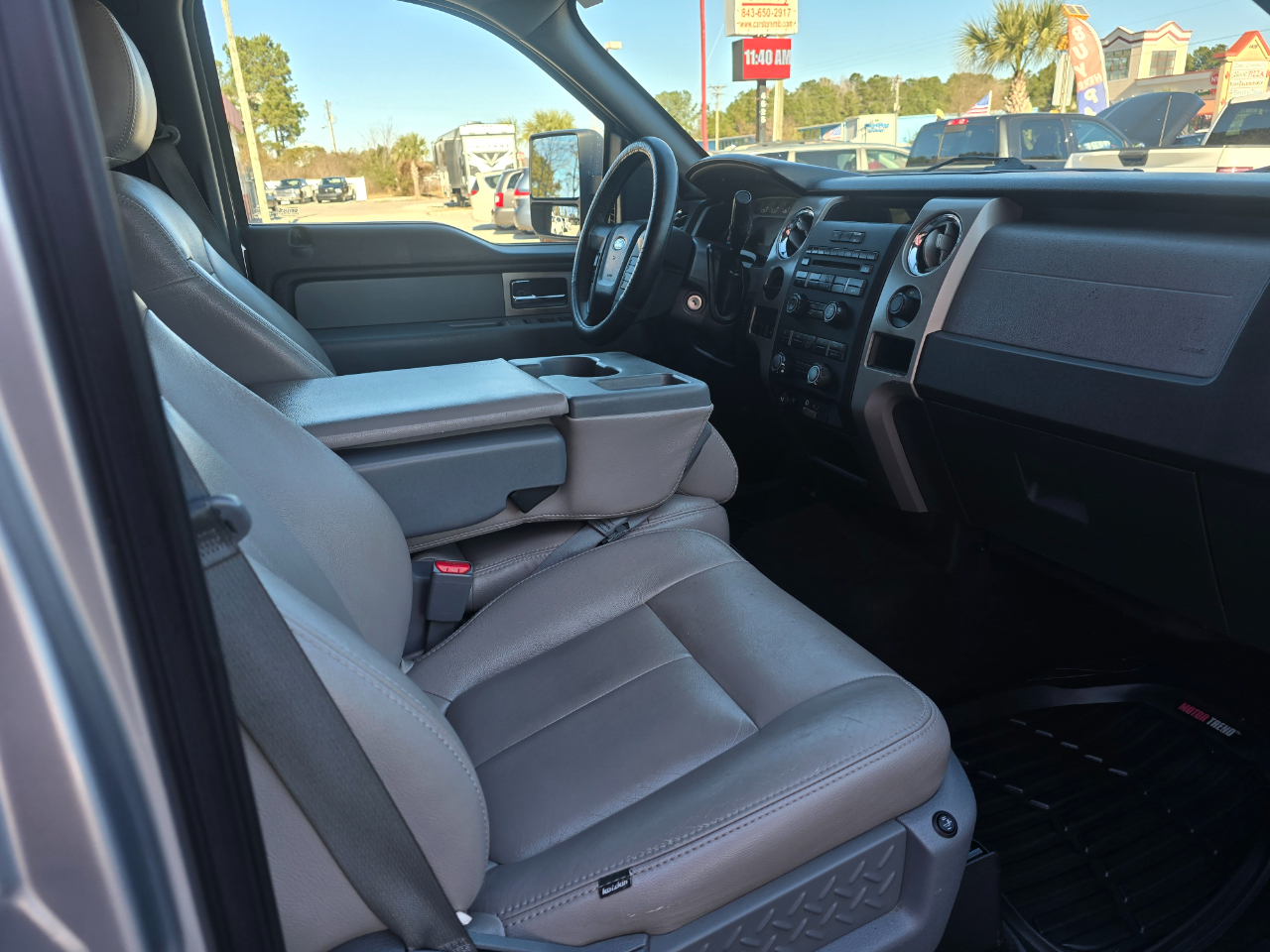 Ford F-150 2WD SuperCrew 145" XLT 2011