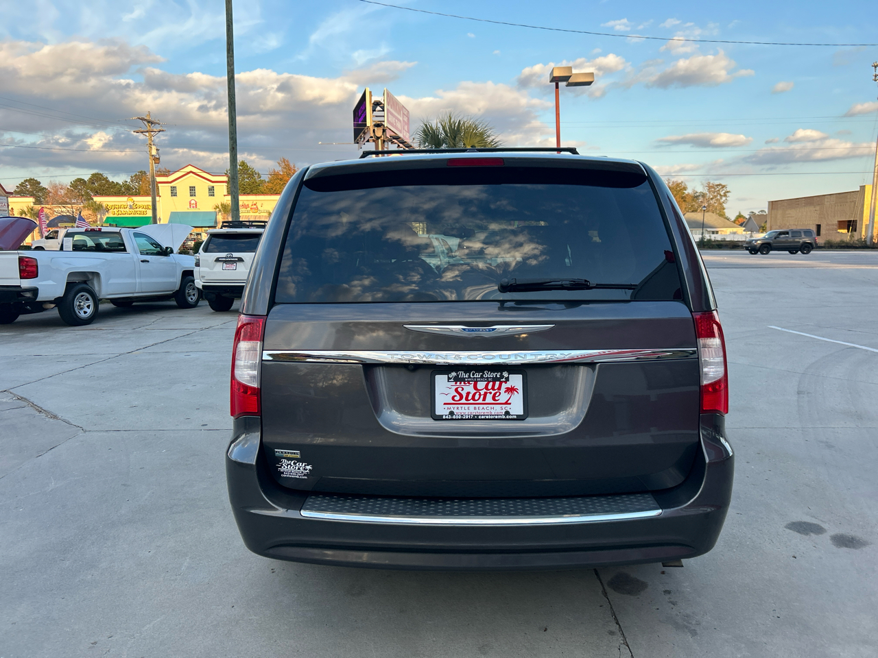 2015 Chrysler Town & Country Touring photo 4